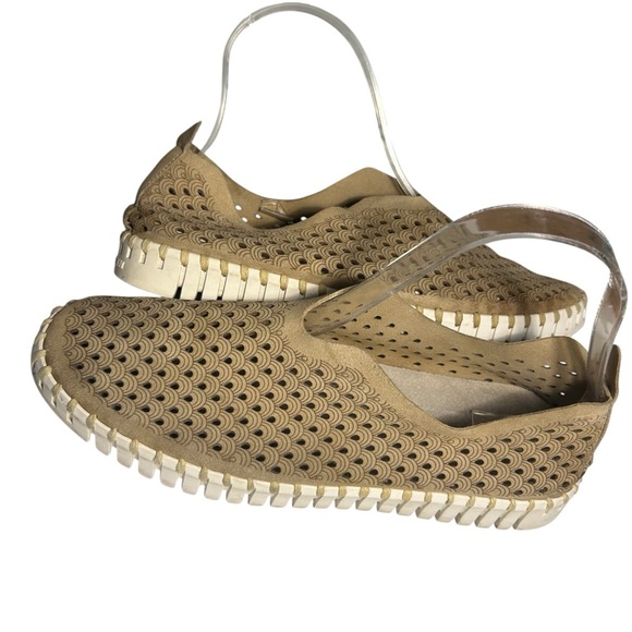ILSE JACOBSEN Womens Tulip Slip On Sneakers Sz 40 (8.5) - Picture 1 of 11